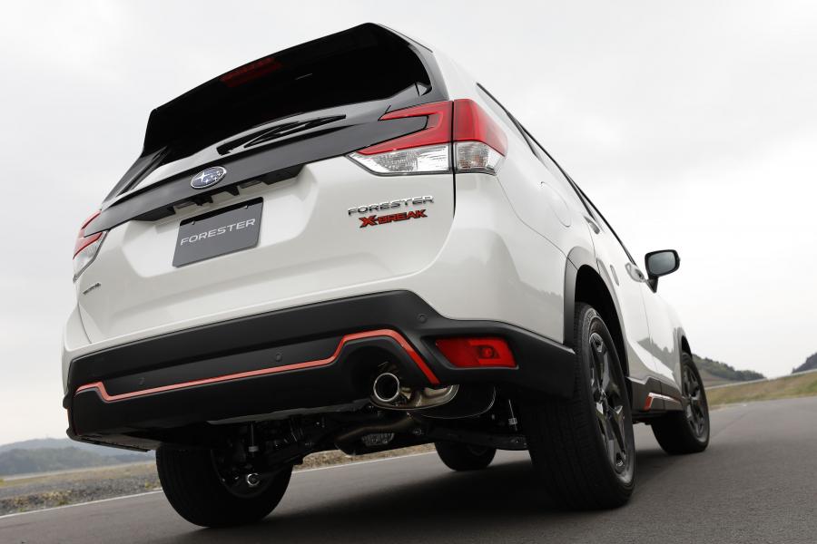  Subaru Forester X-Break 2018 года  (JP) (фото 17 из 28)